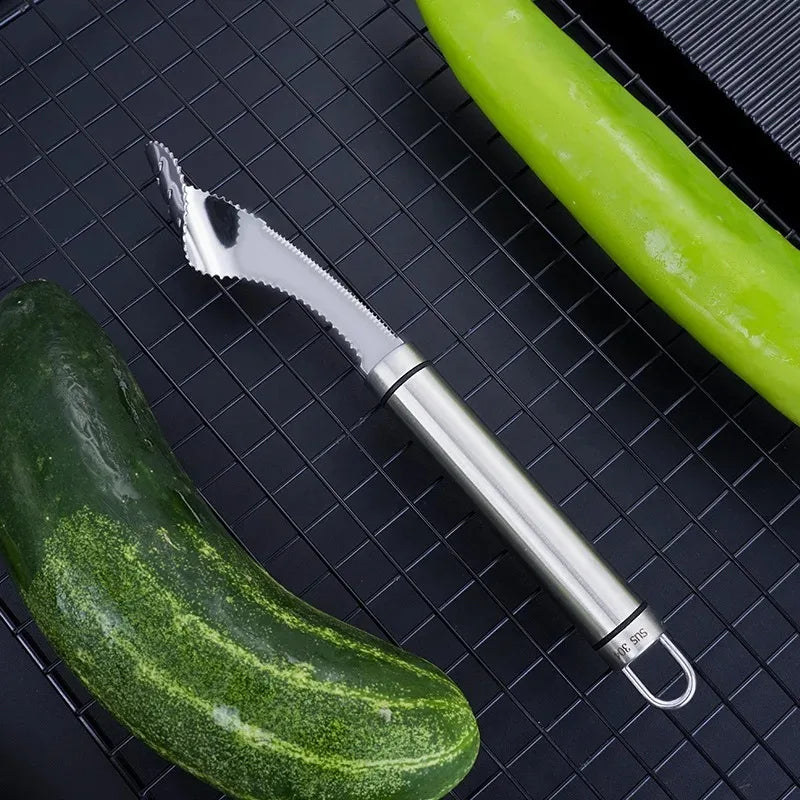 304 Stainless Steel Cored and Seeded Knife Is Suitable for Cutting Peppers Tomatoes Bitter Gourd and Melon Cores Kitchen Gadgets